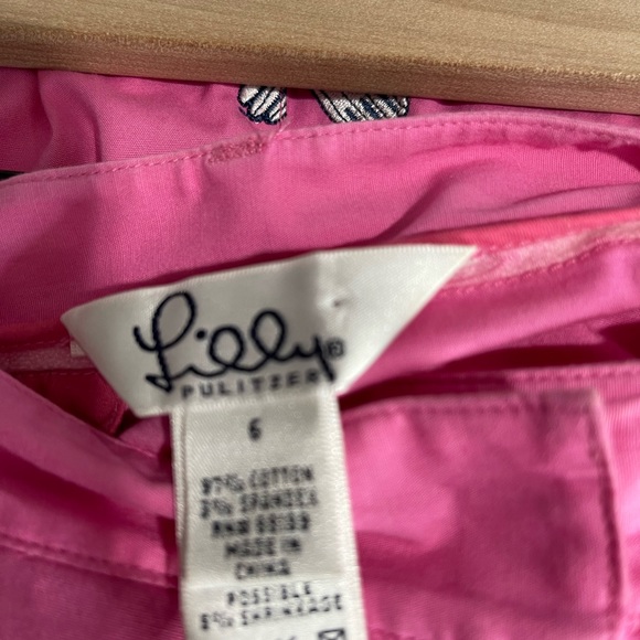 Lilly Pulitzer Pink Shorts Size 6 - Picture 3 of 7